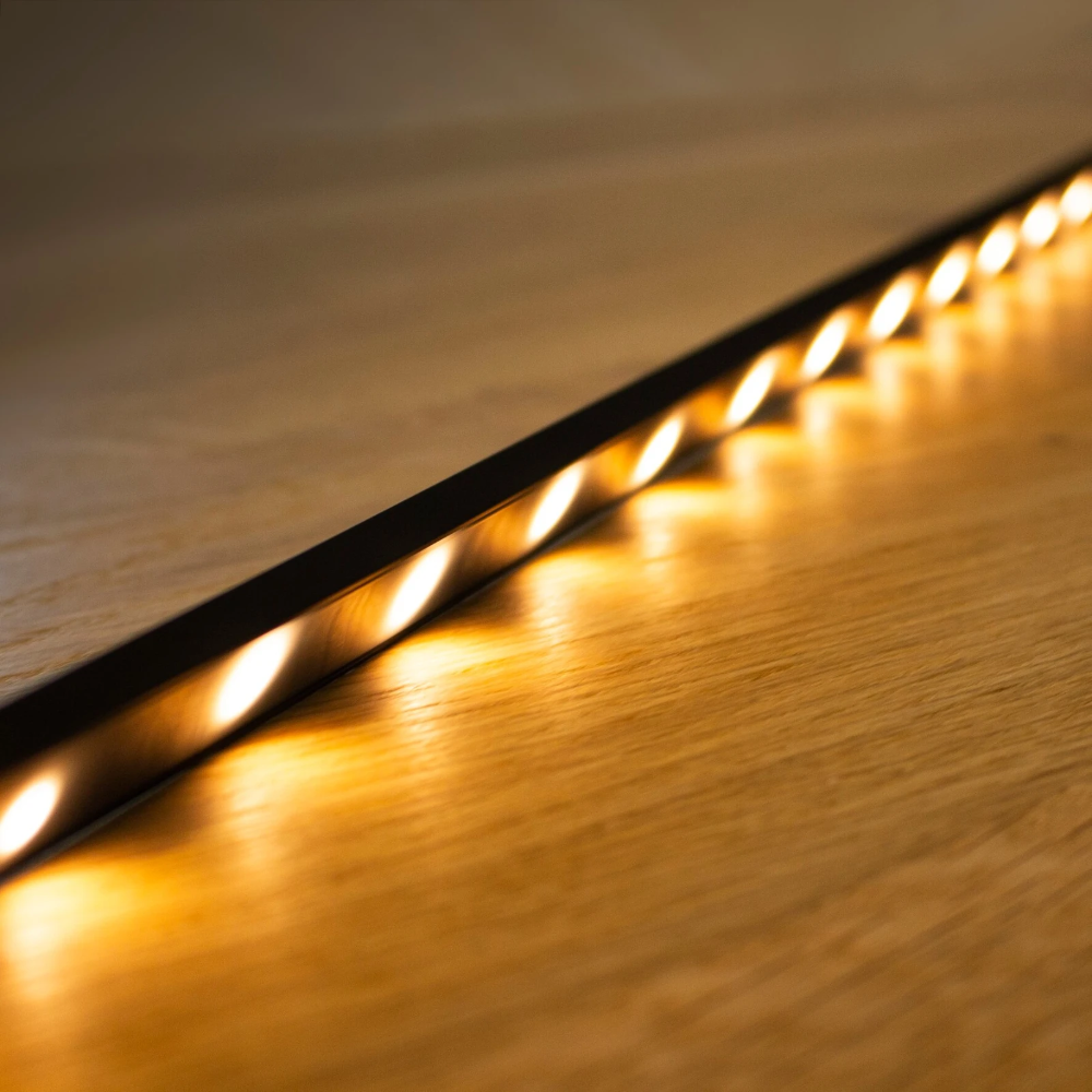 Miniatuur van Yphix LED strip 12V warm wit 2700K 150 SMD 3528 LEDS IP20 - 5 meter(50054902)