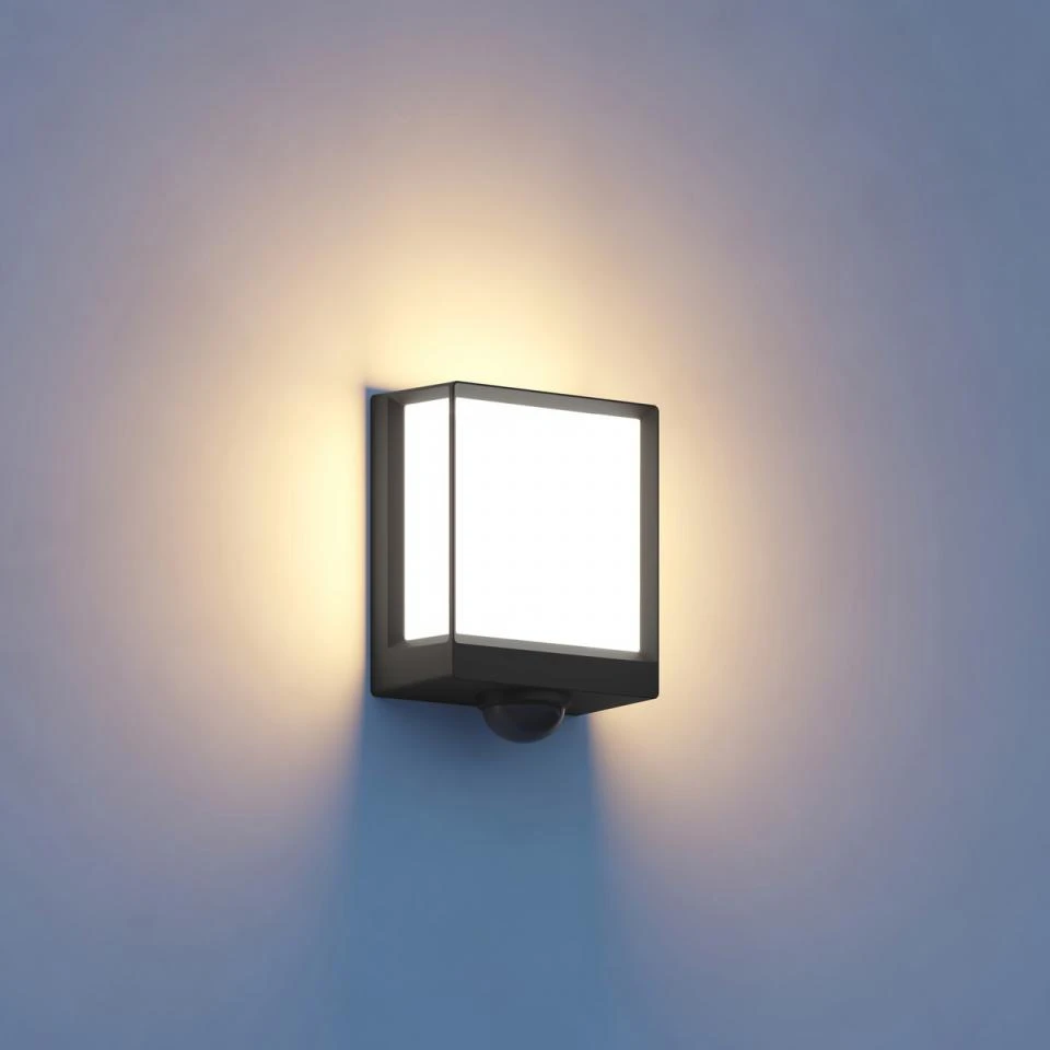 Miniatuur van STEINEL LED-buitenlamp met sensor en bluetooth 12,9W 987lm 3000K IP44 (085247)