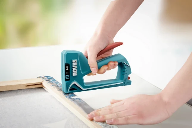 Novus handtacker J-11 (030-0471)