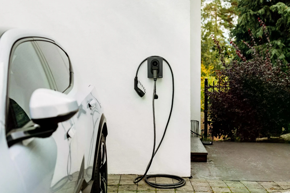 Miniatuur van Zaptec GO 2 laadpaal (3.7 - 22kW) type 2 MID - zwart (900-00120)