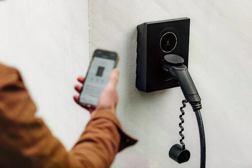 Miniatuur van Zaptec GO 2 laadpaal (3.7 - 22kW) type 2 MID - zwart (900-00120)