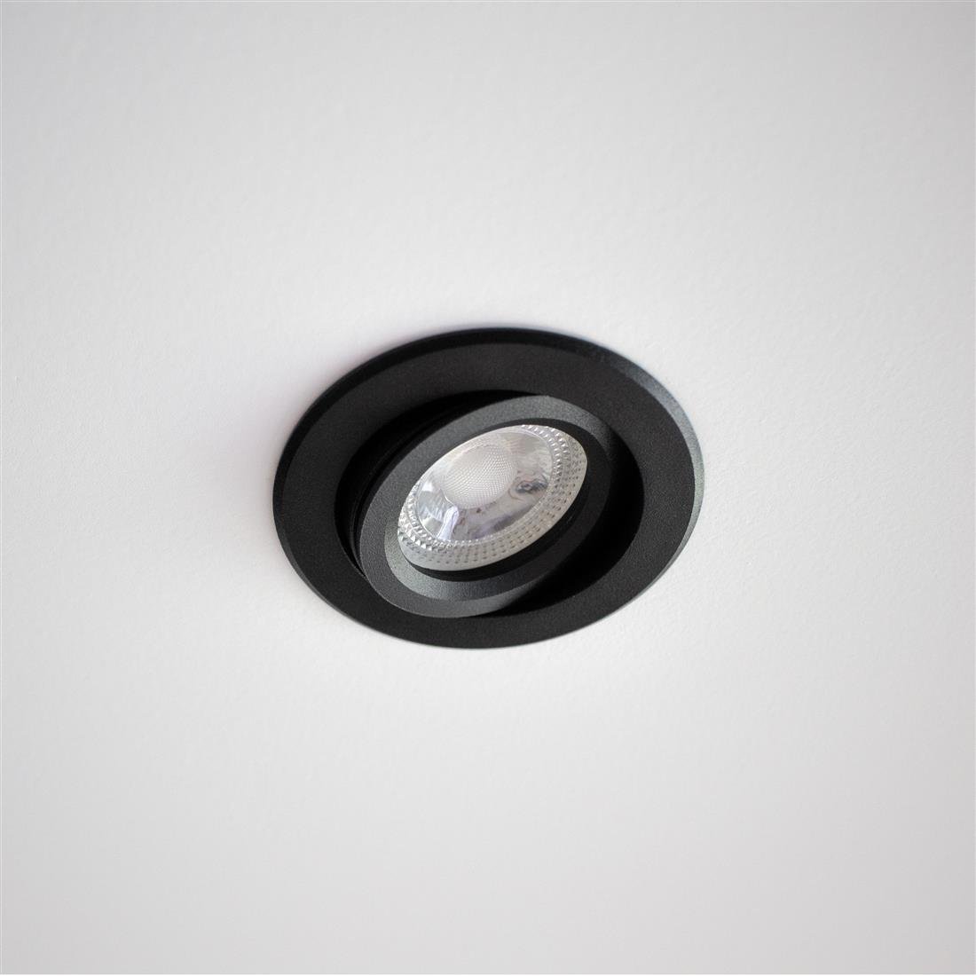 Miniatuur van Yphix inbouwspot rond kantelbaar zwart GU10 zaagmaat Ø70mm - diameter 82mm met bladveren (50114472)