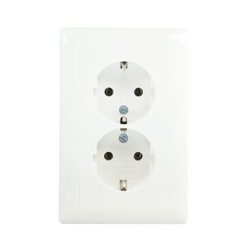 Gira stopcontact met randaarde en vaste centraalplaat 1,5 doos 2-voudig - systeem 55 zuiver wit glanzend (078203)