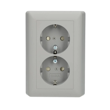 Gira dubbel stopcontact met randaarde, shutter en afdekplaat - Systeem 55 grijs (0783015)