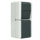 JUNG opbouw combinatie stopcontact en wisselschakelaar met onderkast 16A IP44 - WG800 grijs (876W)