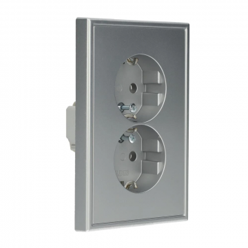 JUNG dubbel stopcontact met randaarde voor 1,5-voudige inbouwdoos - LS range aluminium (AL5015-L)