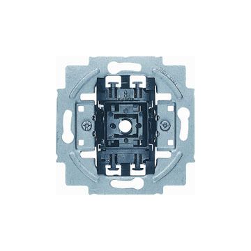 EMAT Serieschakelaar Basis element steek