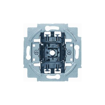 EMAT Serieschakelaar Basis element steek