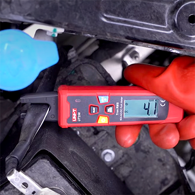 Hoe moet je een stroomtang gebruiken?