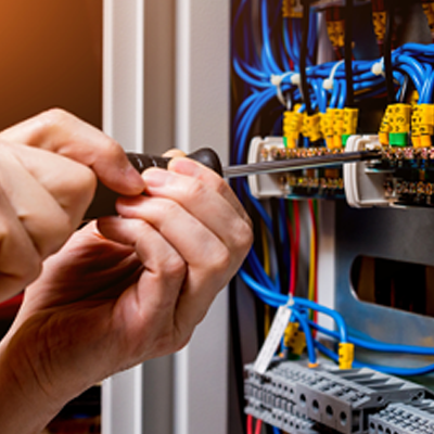 Welke bedrading wordt in groepenkasten gebruikt?